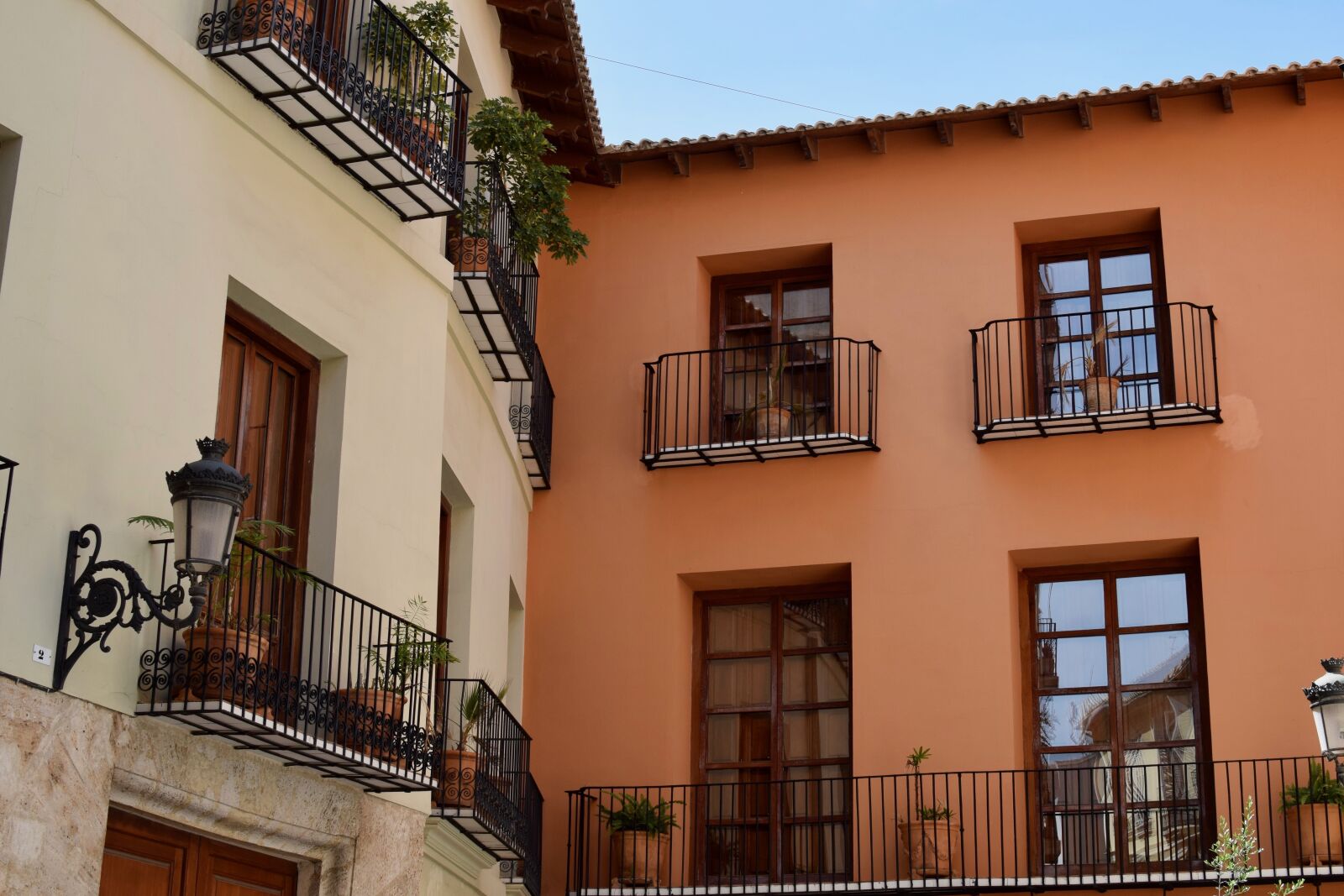 Nikon D5300 sample photo. Architecture, house, balcony photography