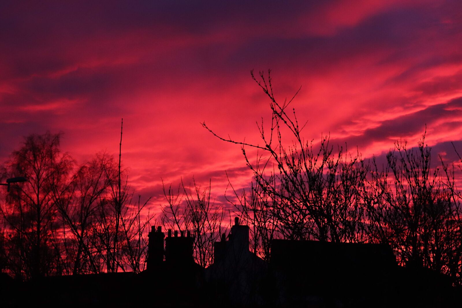 Canon EOS 200D (EOS Rebel SL2 / EOS Kiss X9) sample photo. Sky, red, sunset photography