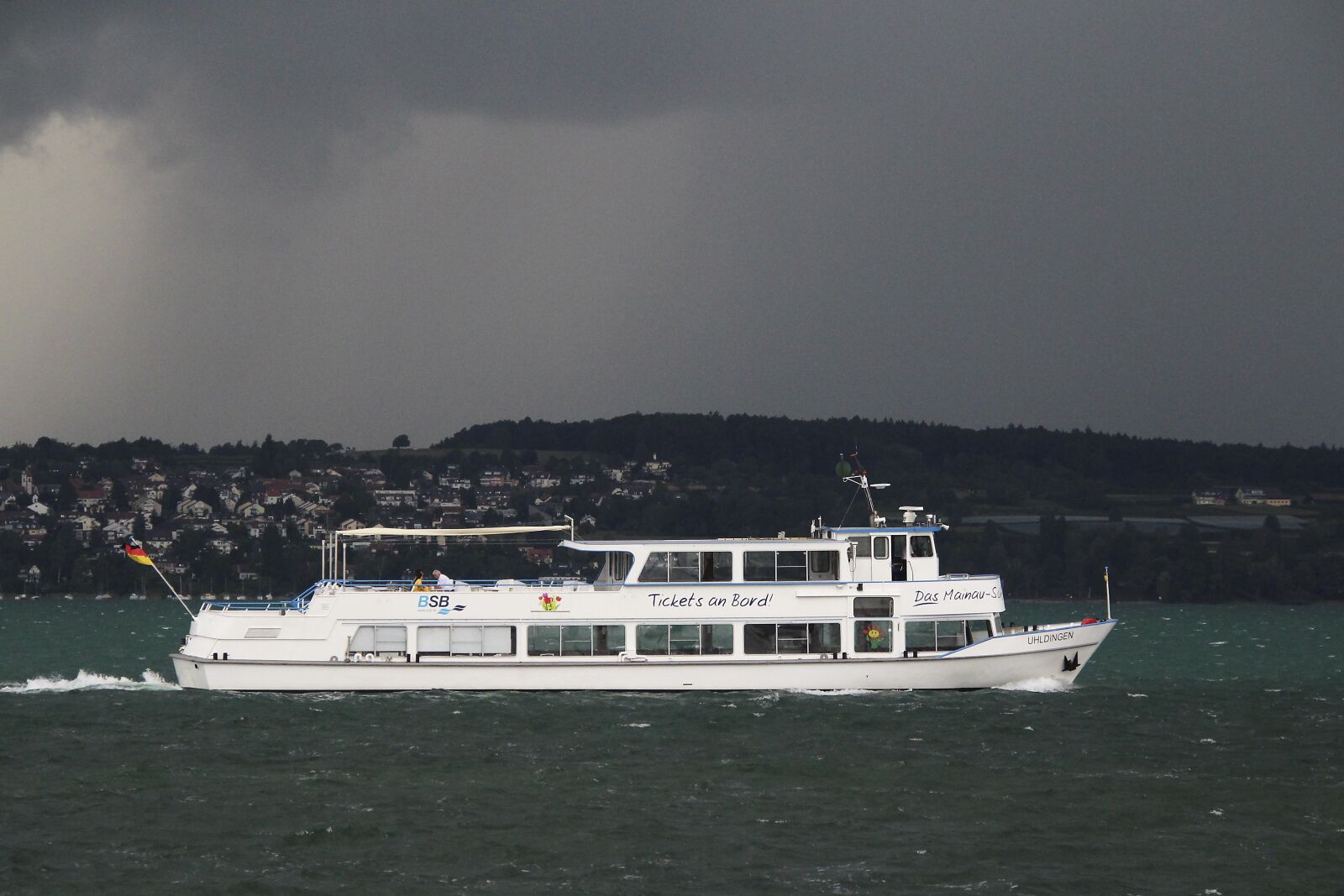 Canon EOS 700D (EOS Rebel T5i / EOS Kiss X7i) sample photo. Ship, forward, lake constance photography