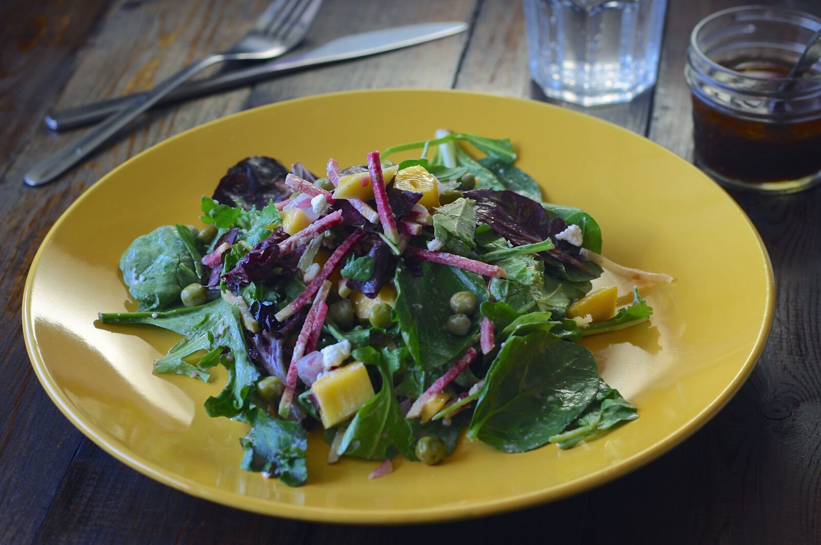 Canon EOS 1000D (EOS Digital Rebel XS / EOS Kiss F) sample photo. Salad, mango, rustic photography