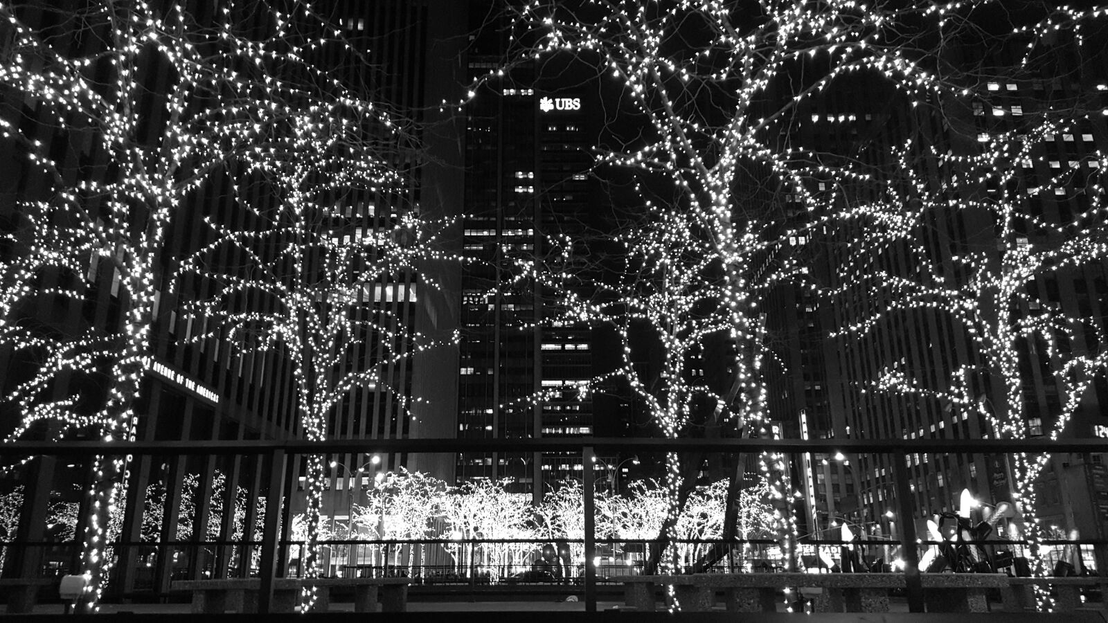 Samsung GALAXY S6 edge sample photo. Nyc, christmas, winter photography