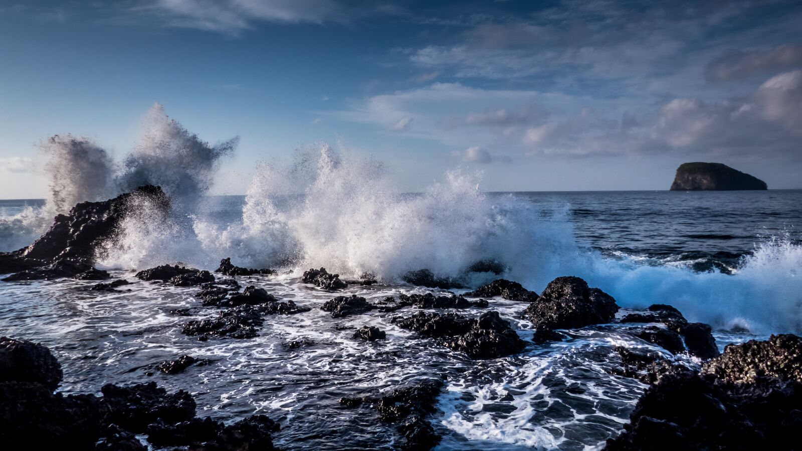 Panasonic Lumix DMC-FZ200 sample photo. Sea, ocean, surf photography