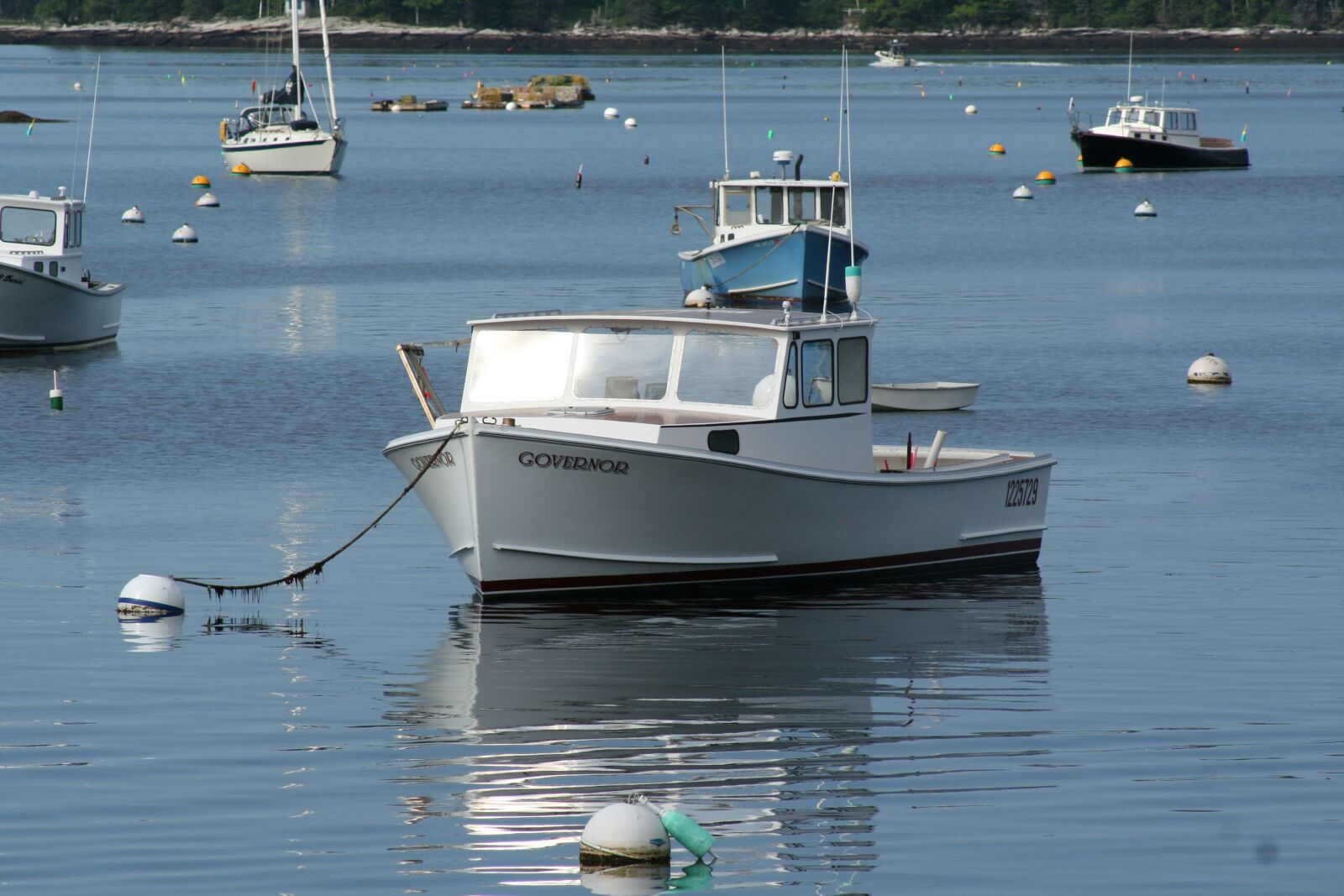 Canon EOS 350D (EOS Digital Rebel XT / EOS Kiss Digital N) sample photo. Lobster boat, fishing, boothbay photography