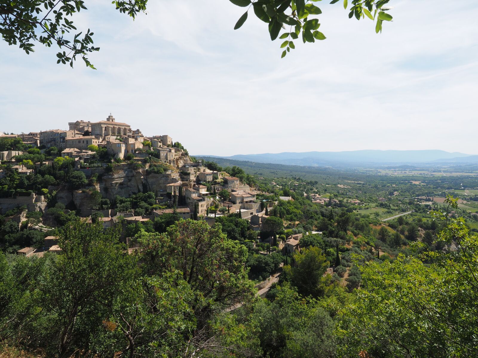 Olympus OM-D E-M1 + Olympus M.Zuiko Digital ED 12-40mm F2.8 Pro sample photo. Ch teau de gordes photography