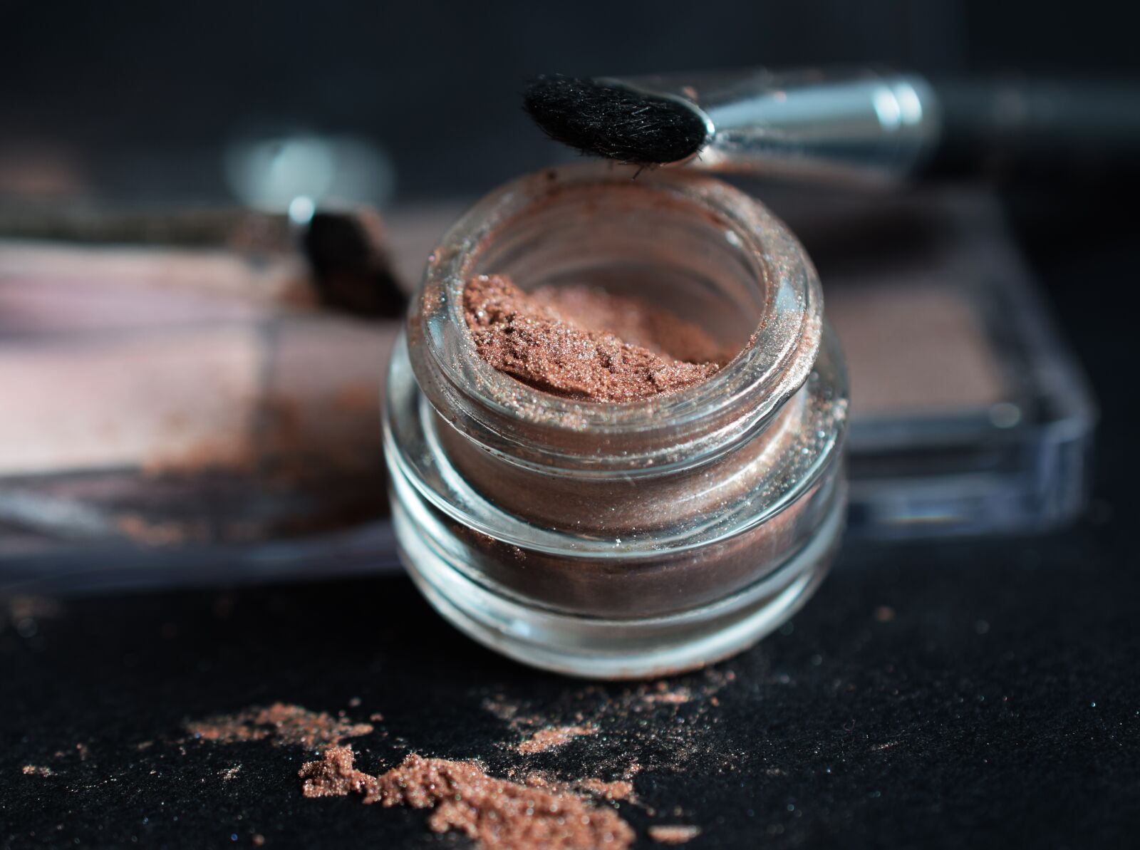 Nikon D5300 sample photo. Makeup, shadows, powder photography