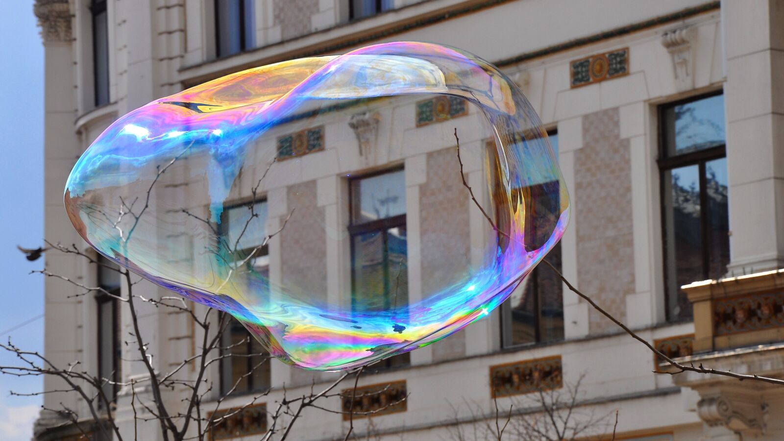 Nikon D90 sample photo. Spring, stunt, bubble photography