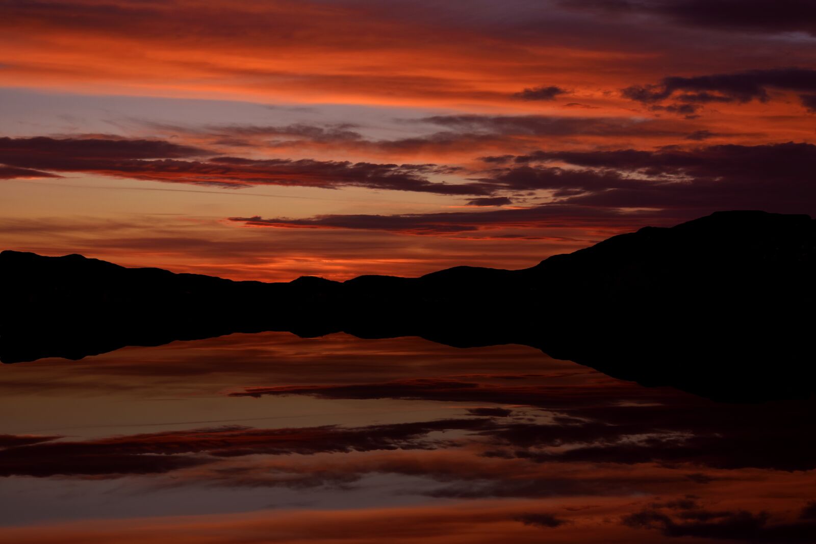 Nikon D3500 sample photo. Sunset, reflection, lake photography