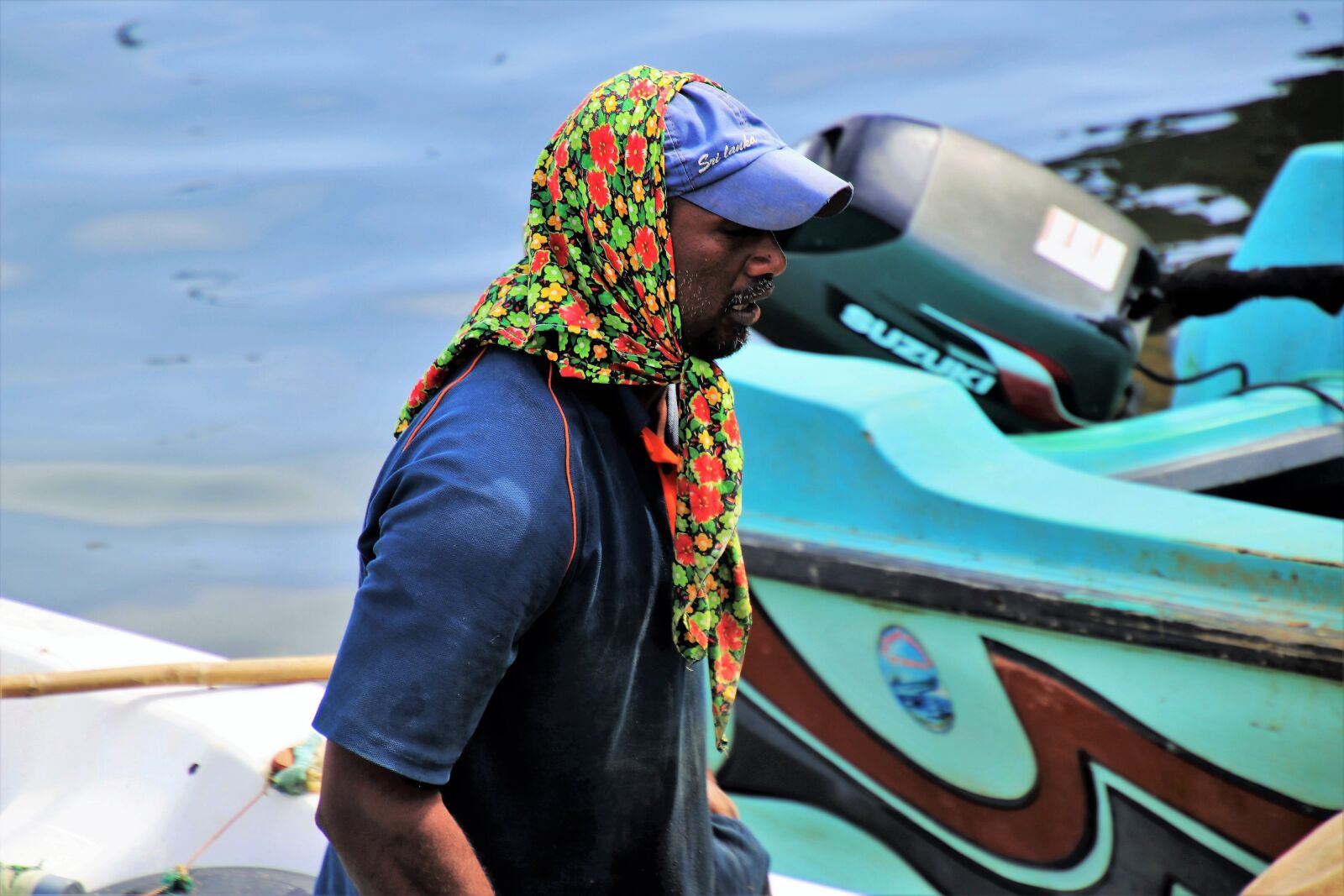 Canon EOS 80D sample photo. Sadness, poverty, work photography