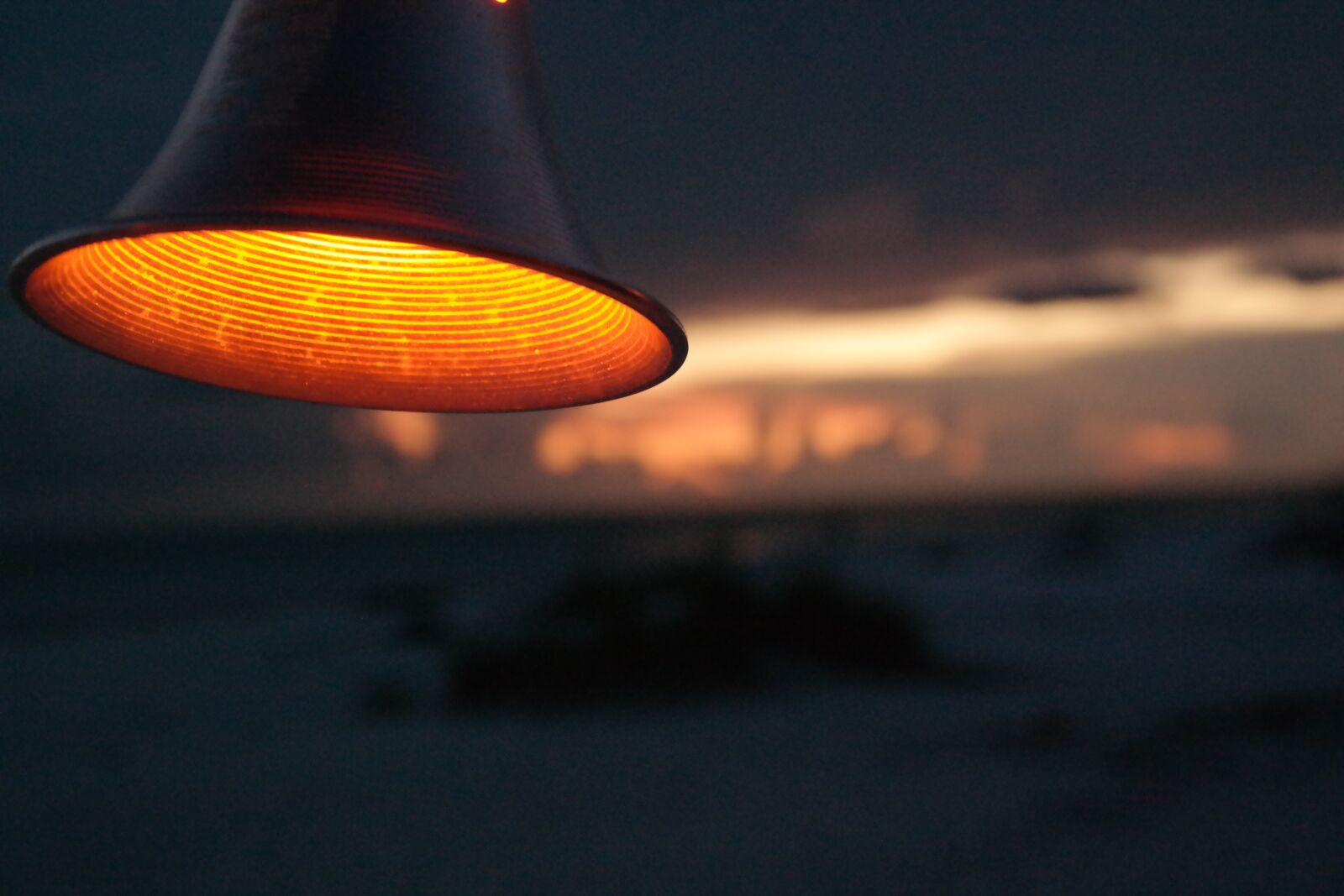 Samsung NX300 sample photo. Lamp, shining, light photography