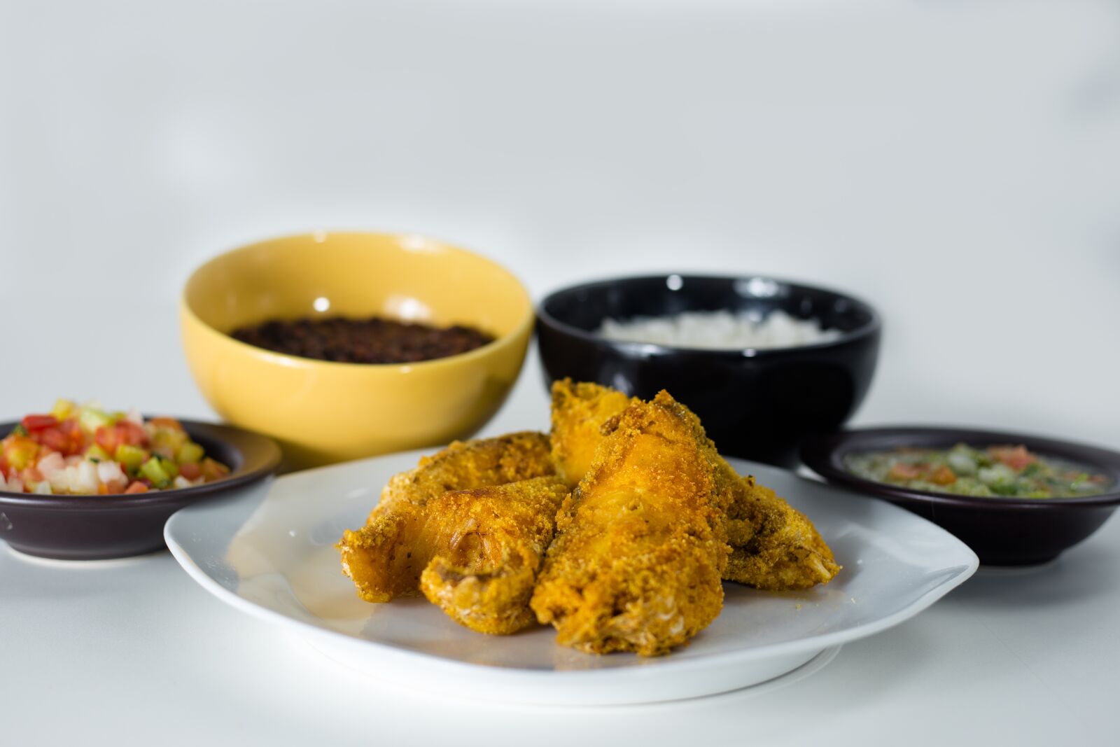 Canon EOS 6D + Canon EF 50mm F1.8 STM sample photo. Plate, food, fish photography