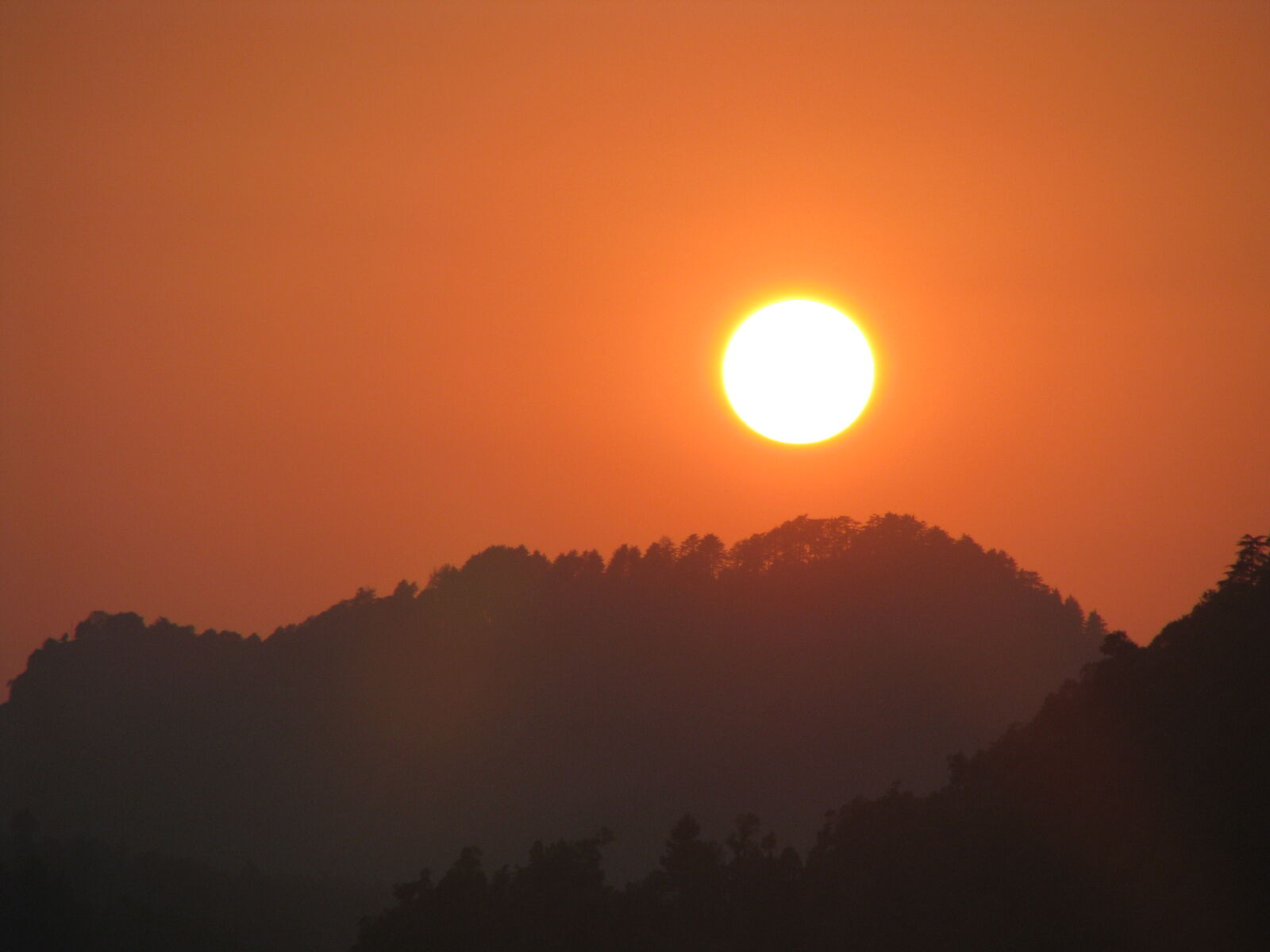 Canon POWERSHOT S5 IS sample photo. Hills, orange, sunset photography
