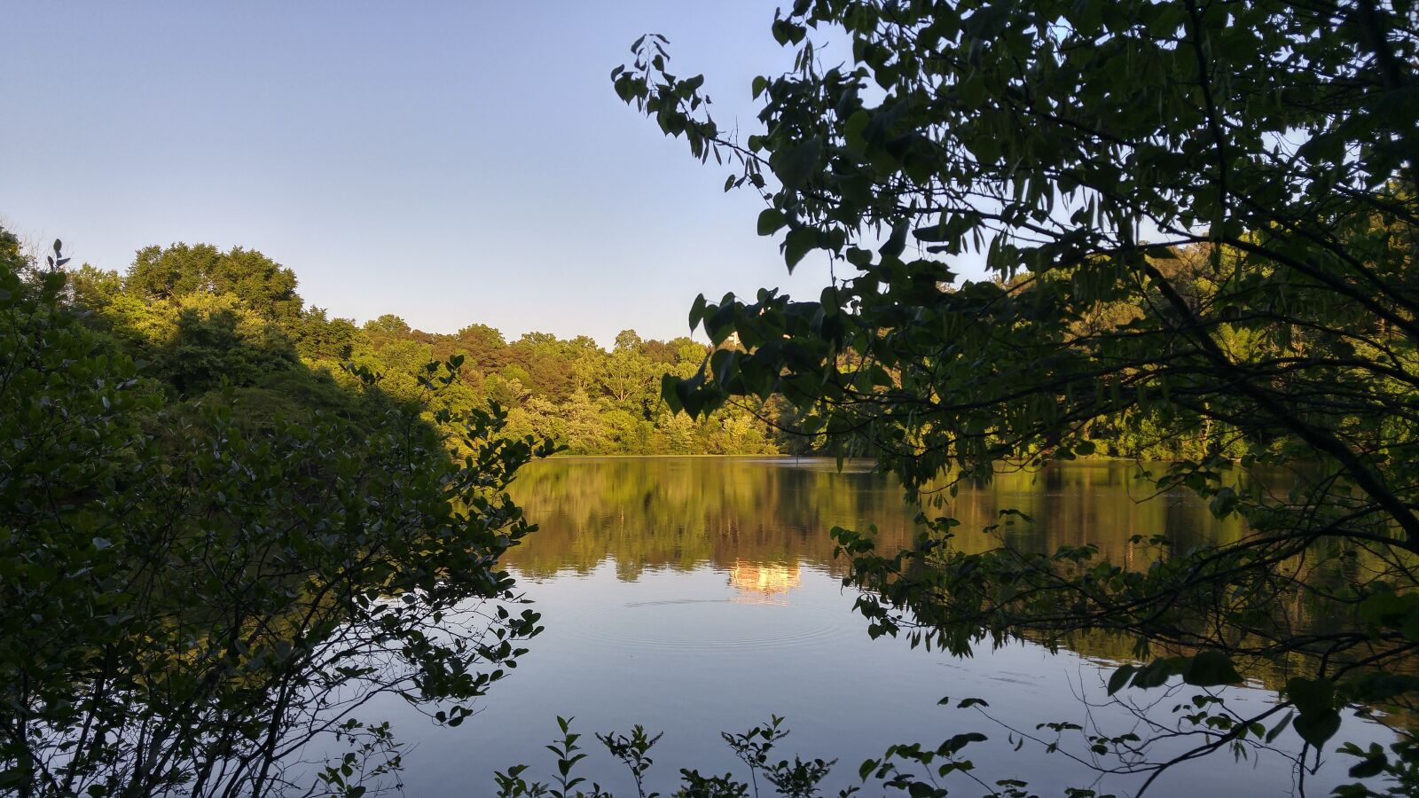 LG G4 sample photo. Beautiful, lake, scenery, sky photography