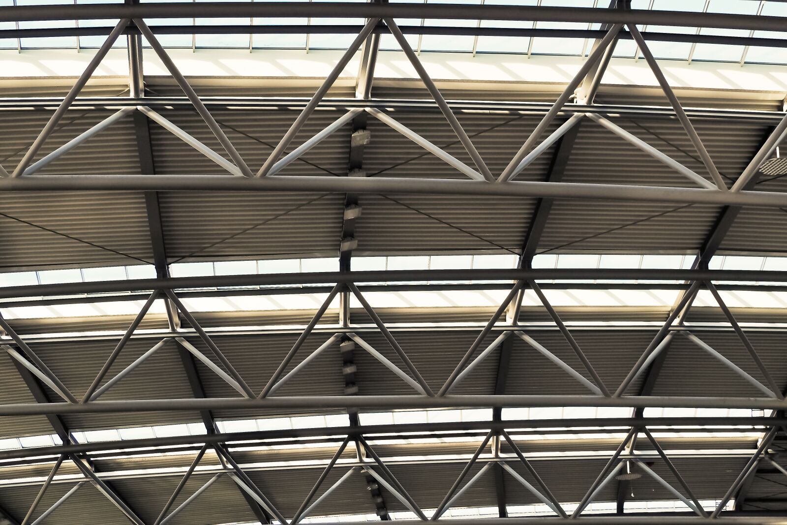 Olympus OM-D E-M10 sample photo. Architecture, construction, roof photography