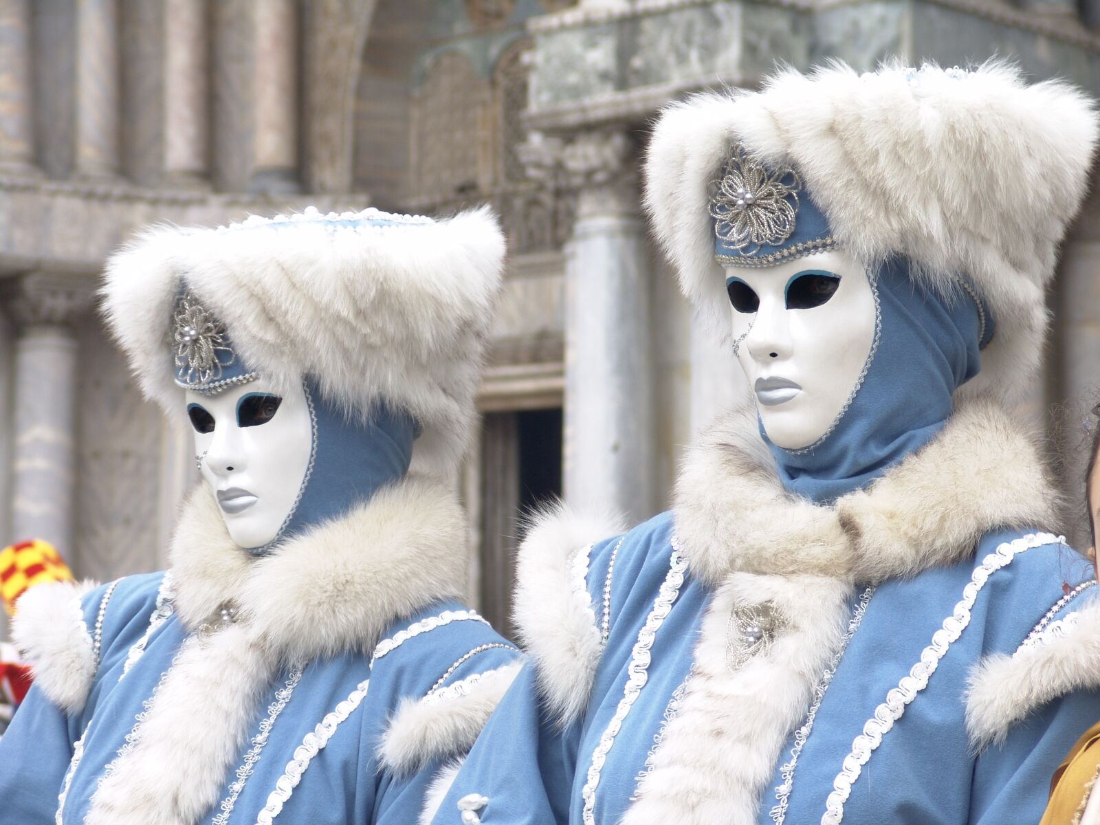Sony DSC-F828 sample photo. Venice, italy, carnival photography
