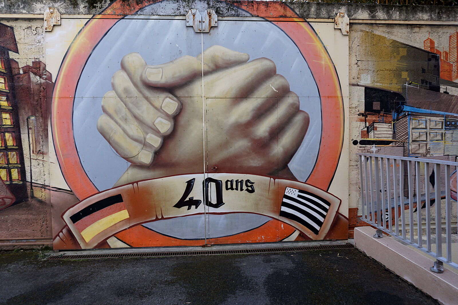 Sony E 16-50mm F3.5-5.6 PZ OSS sample photo. Art, des, villes, artistes photography