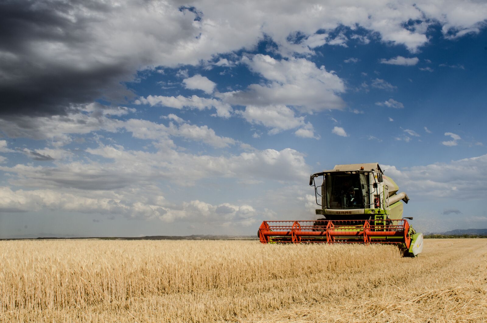 Nikon D7000 sample photo. Harvest, combine harvester, agriculture photography
