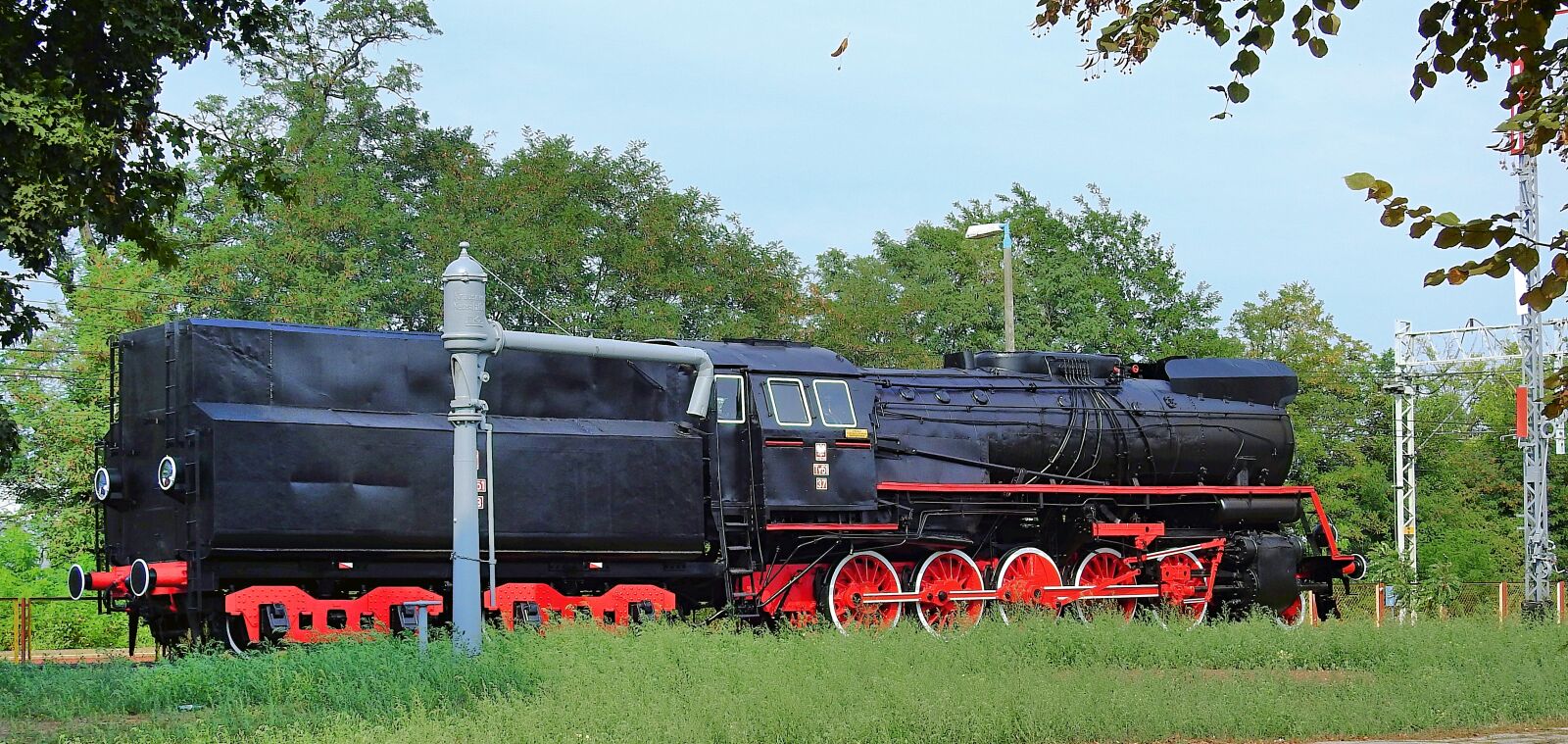 Nikon Coolpix P900 sample photo. Vintage steam train, locomotive photography
