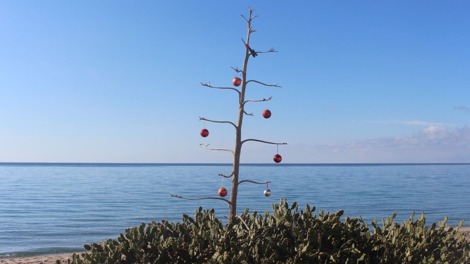 Canon EOS 700D (EOS Rebel T5i / EOS Kiss X7i) sample photo. Body of water, sky photography