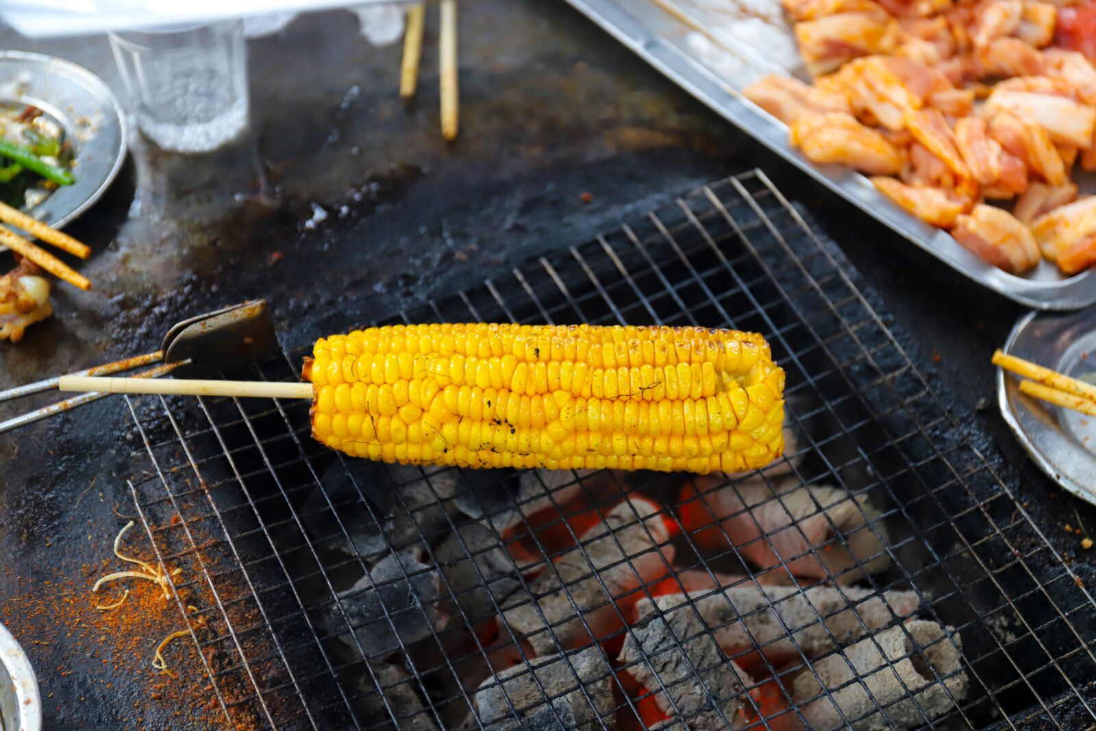 Canon EF 24-70mm F4L IS USM sample photo. Barbecue, corn, grill photography
