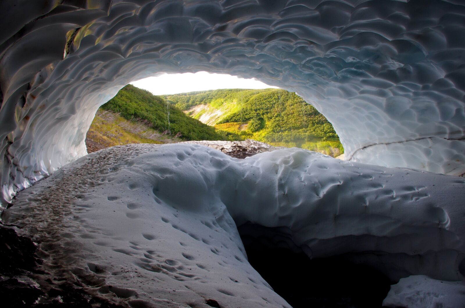 Pentax K-5 sample photo. Winter, summer, mountains photography