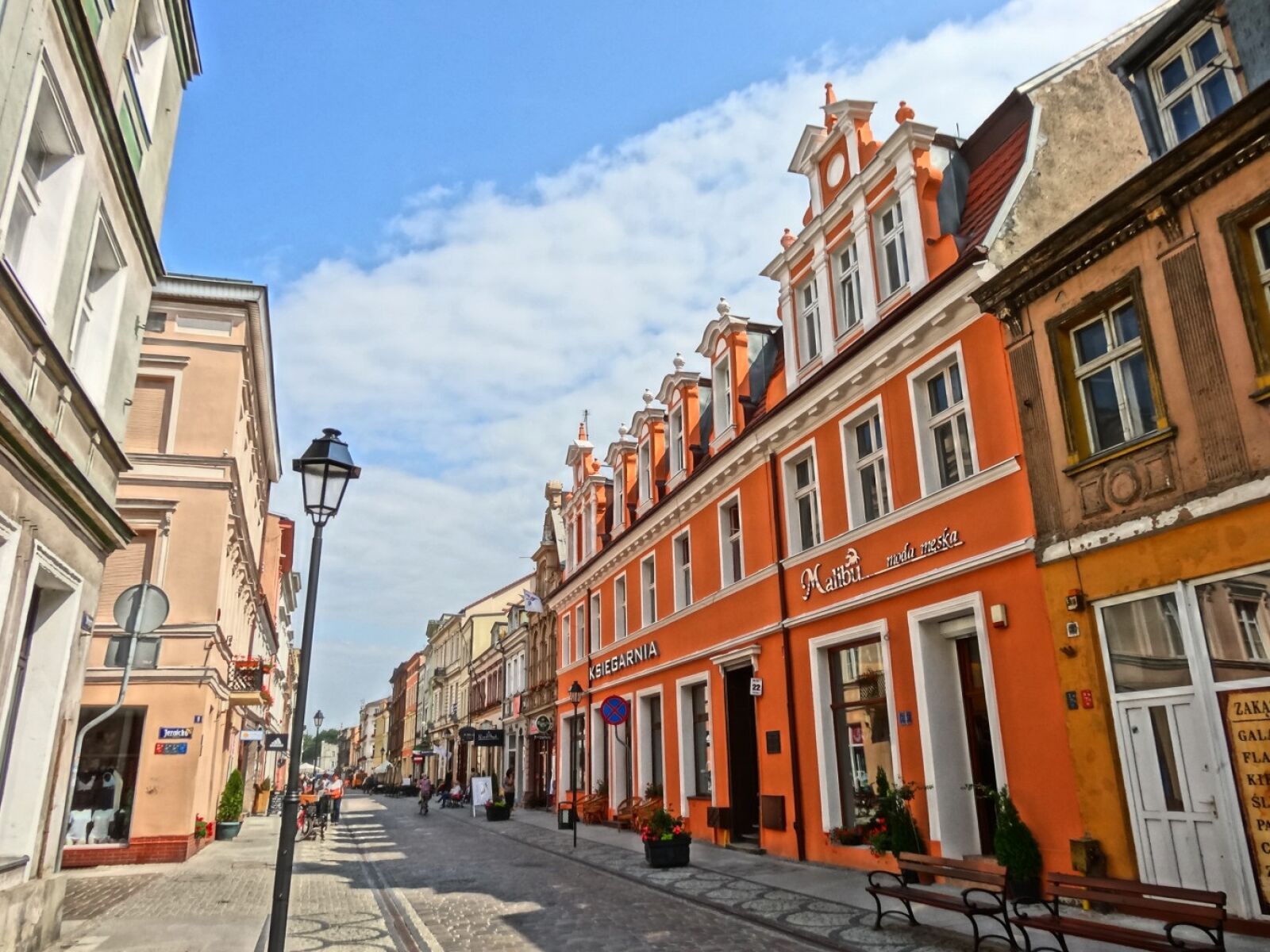 Sony Cyber-shot DSC-HX20V sample photo. Dluga street, bydgoszcz, poland photography
