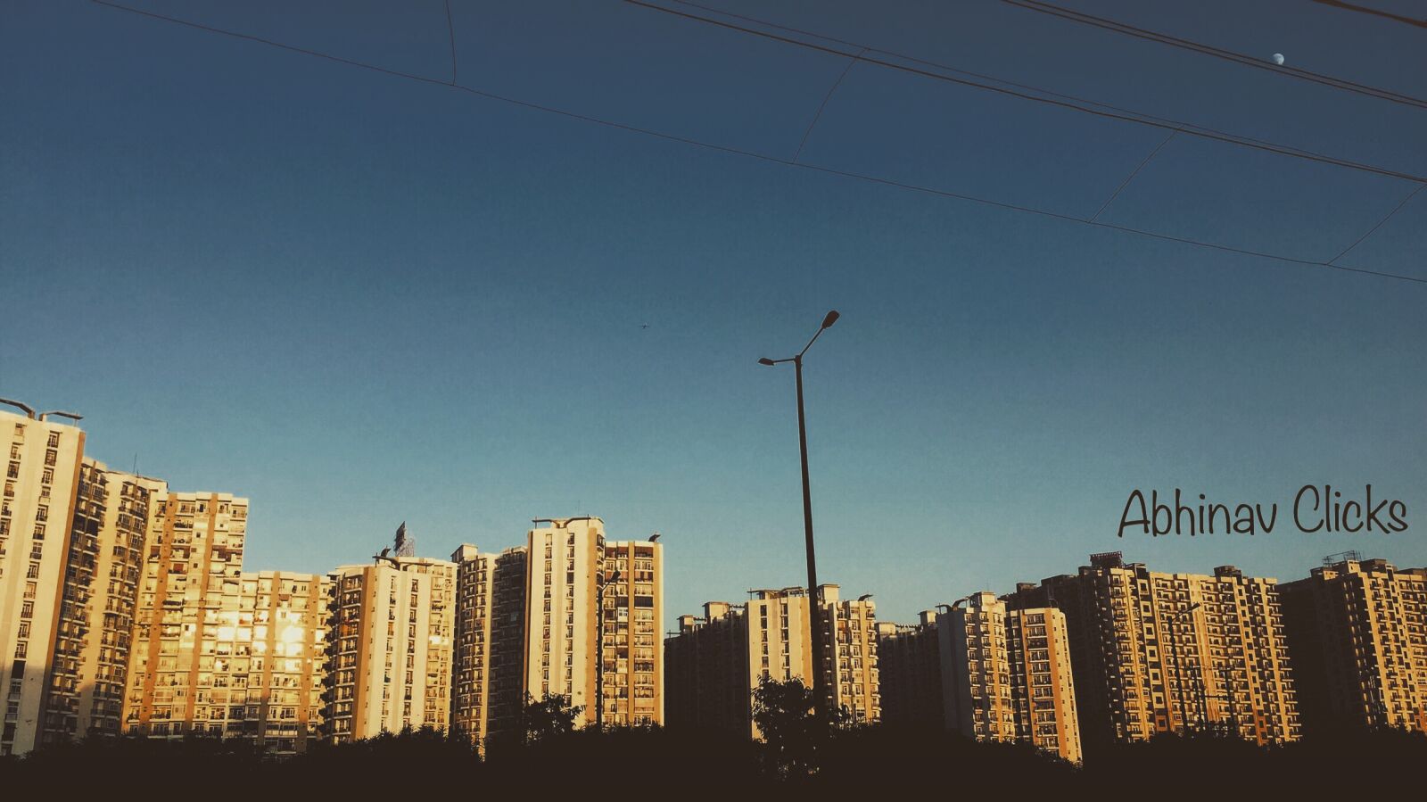 iPhone 6 back camera 4.15mm f/2.2 sample photo. Architecture, buildings, urban photography
