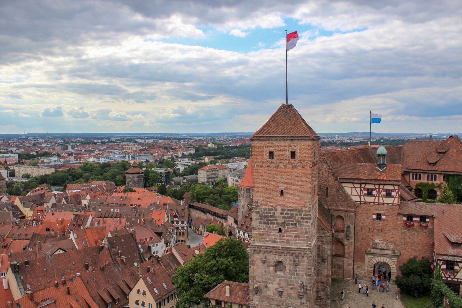 Canon EOS 1200D (EOS Rebel T5 / EOS Kiss X70 / EOS Hi) sample photo. Nuremberg, castle, imperial castle photography