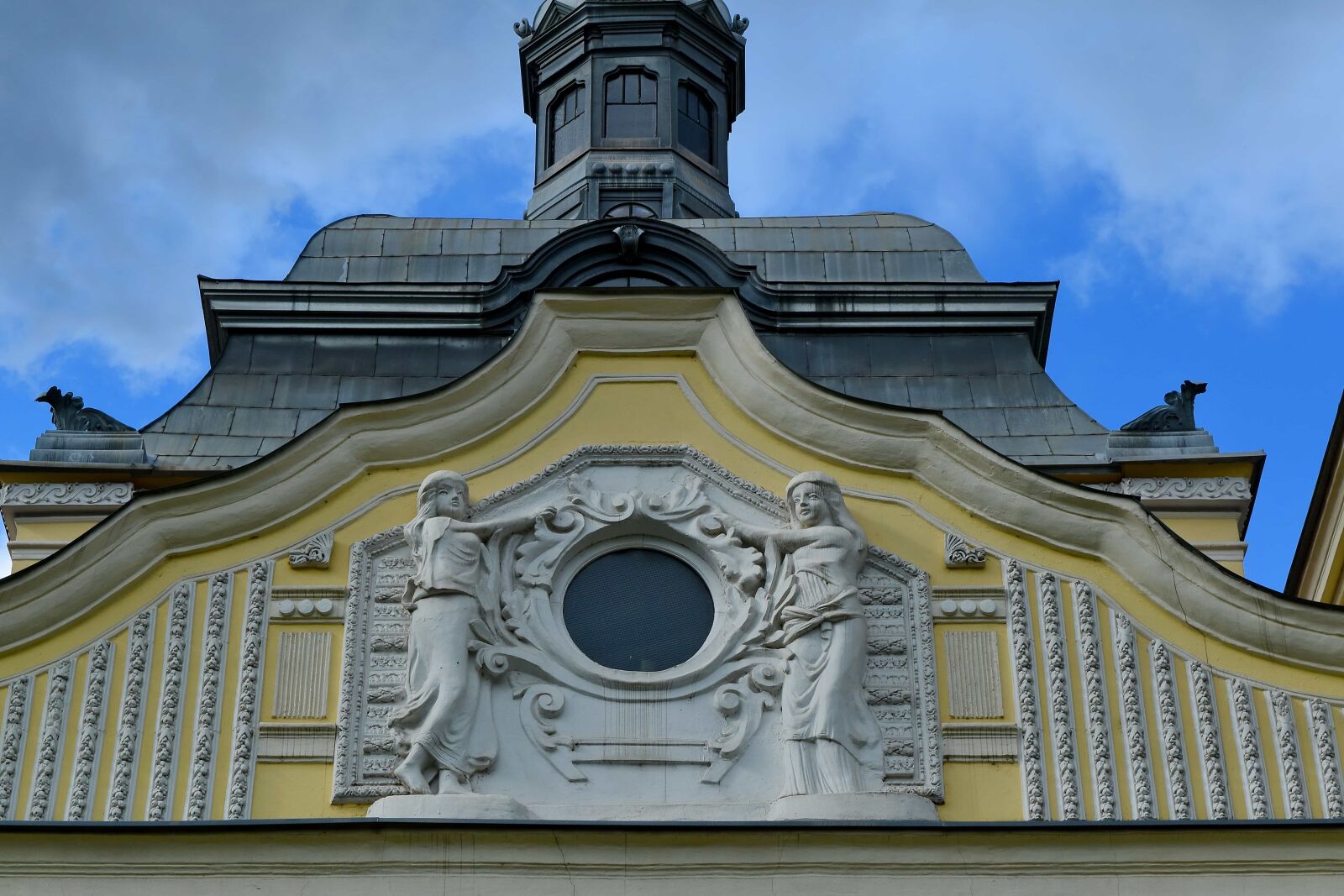 Nikon D5500 sample photo. Baroque, european, facade, sculpture photography