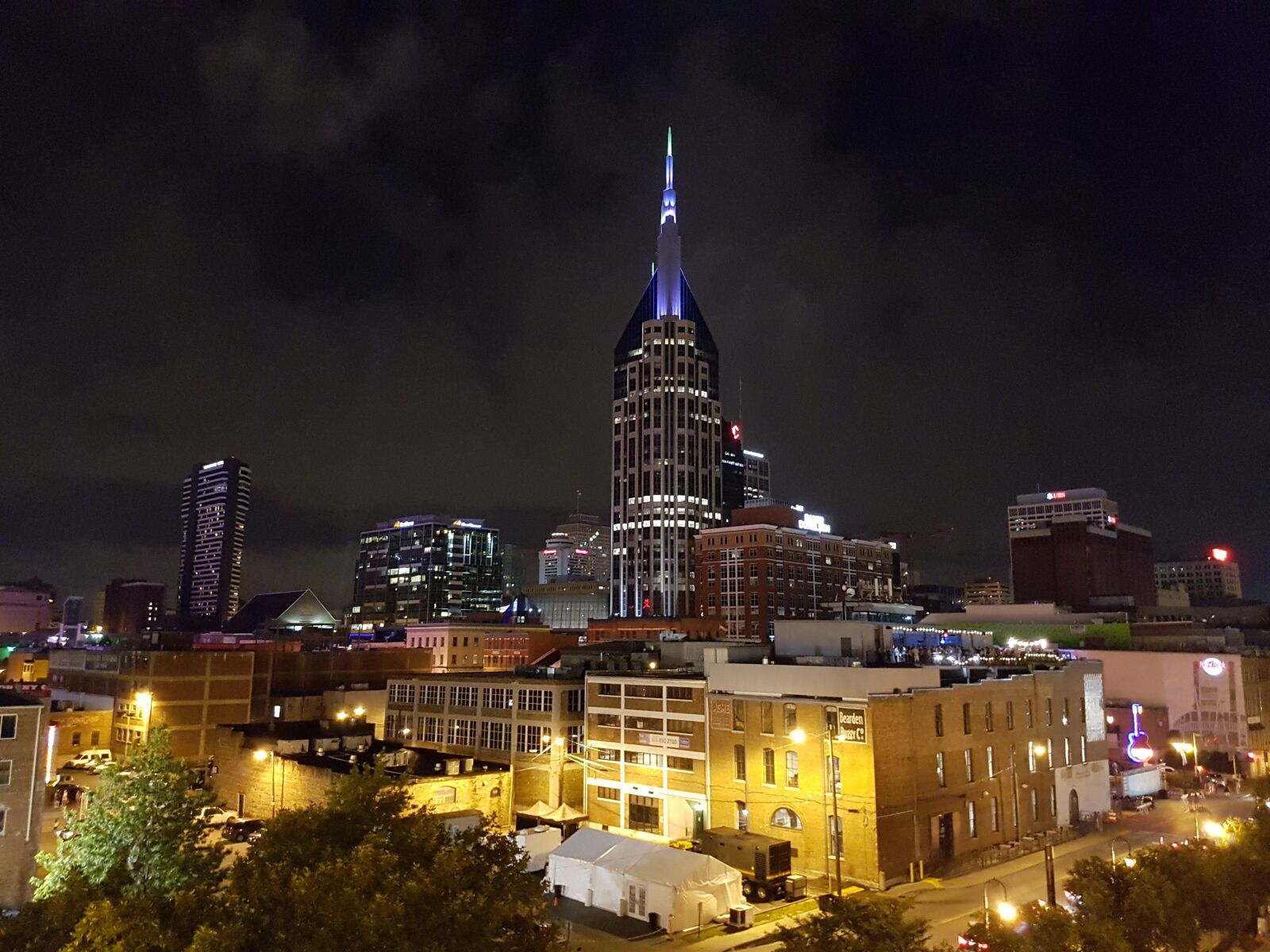 Samsung Galaxy S7 Edge sample photo. Nashville, downtown, night photography