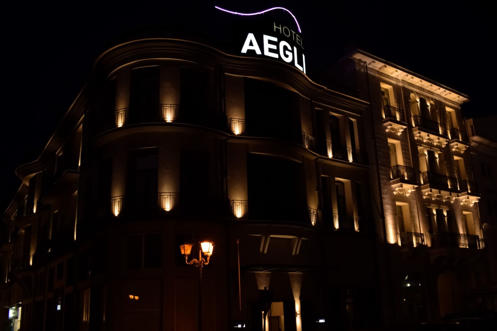 Nikon D3300 sample photo. Night, hotel, lights photography