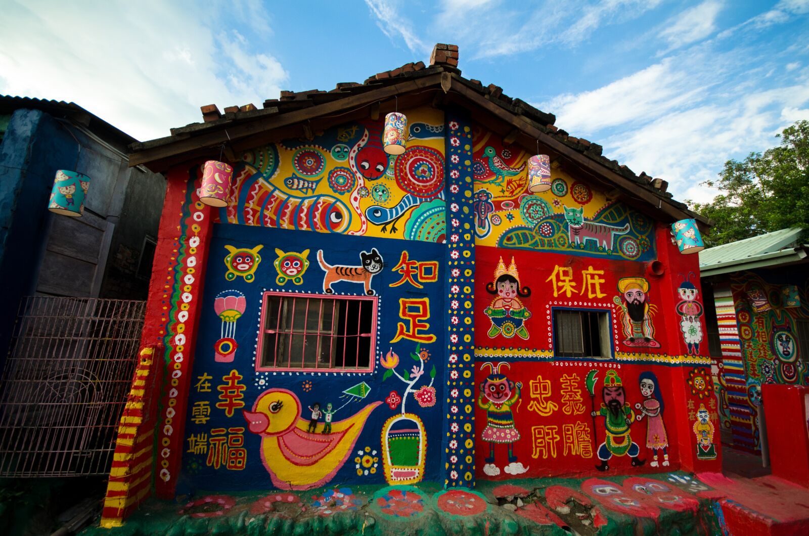 Nikon D7000 sample photo. Taichung rainbow village taiwan photography