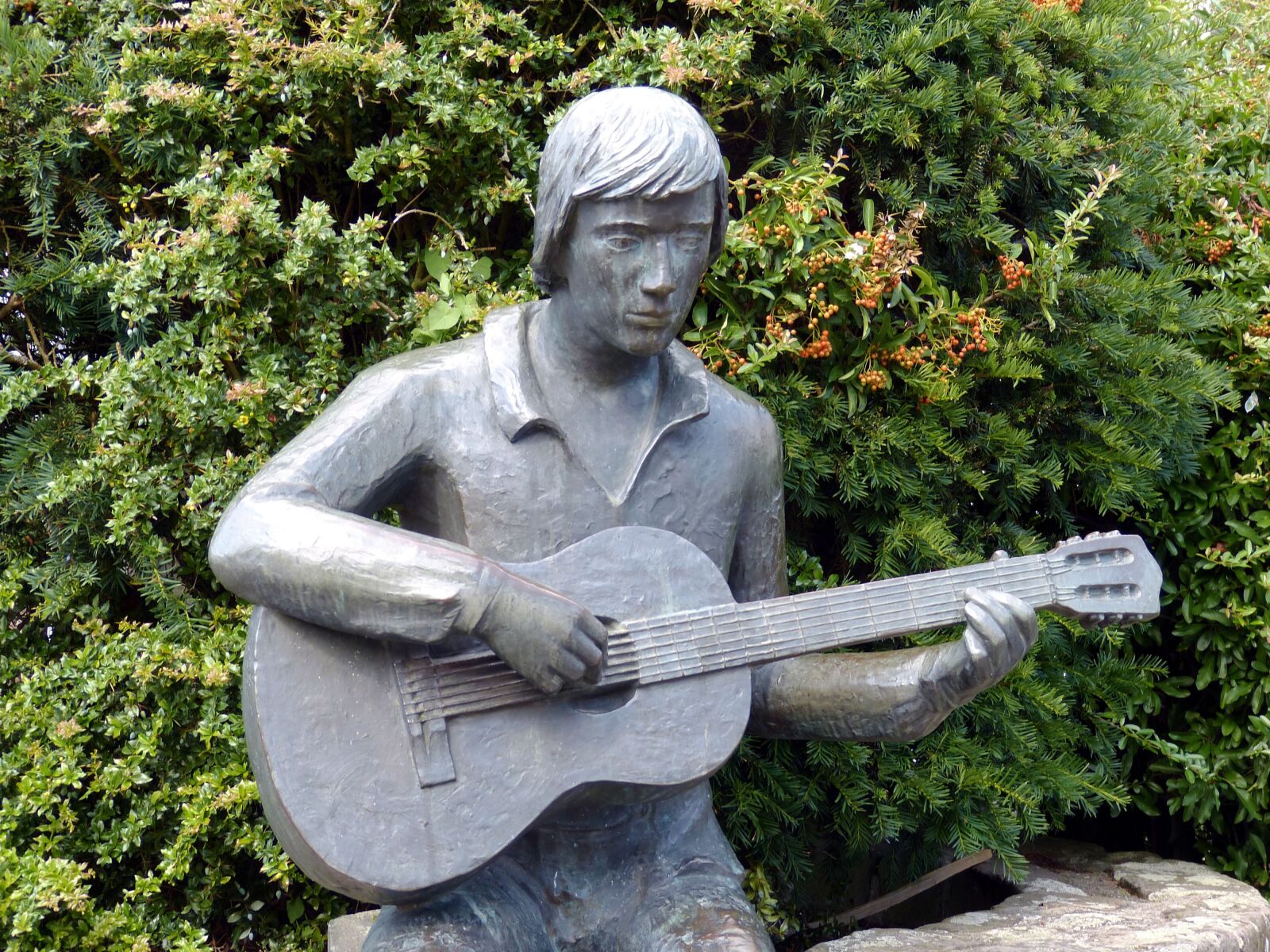 Panasonic Lumix DMC-FZ150 sample photo. Guitar, music, instrument photography