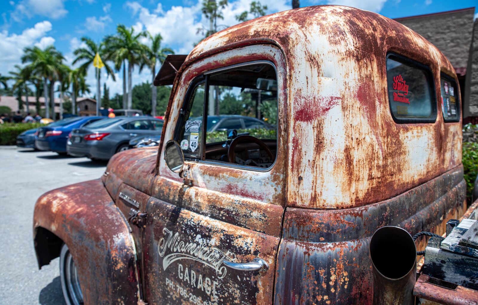 Tamron SP 24-70mm F2.8 Di VC USD sample photo. Truck, pickup, rust photography