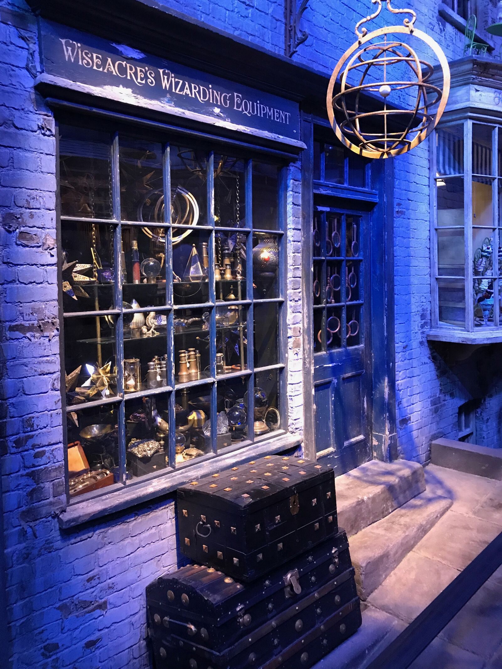 Apple iPhone 7 sample photo. Harry potter, diagon alley photography