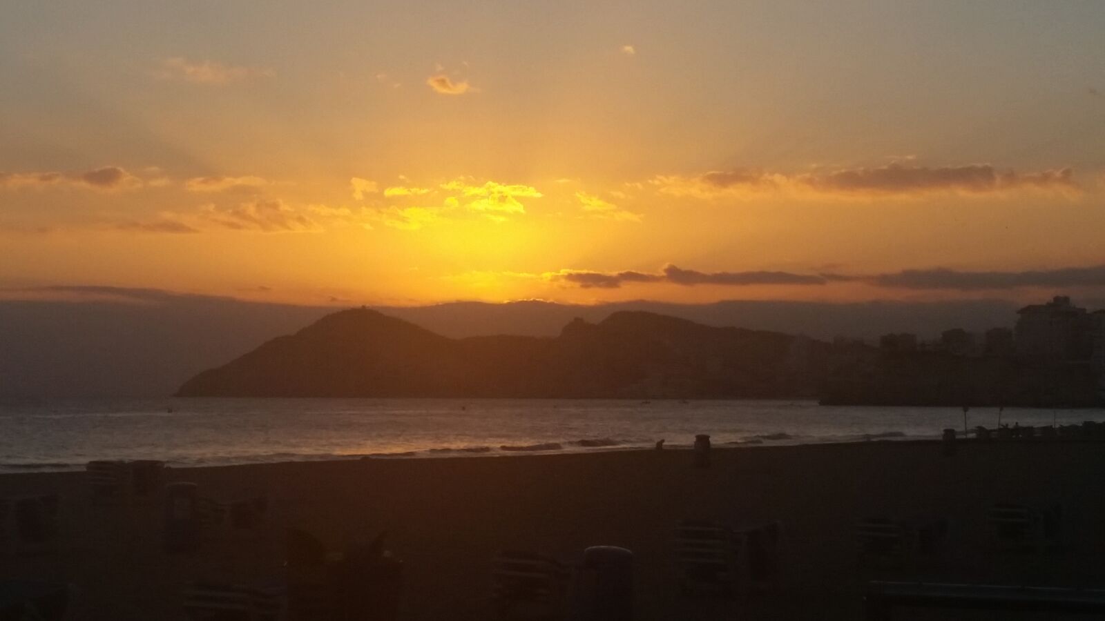 Samsung Galaxy S5 sample photo. Sunset, sea, beach photography