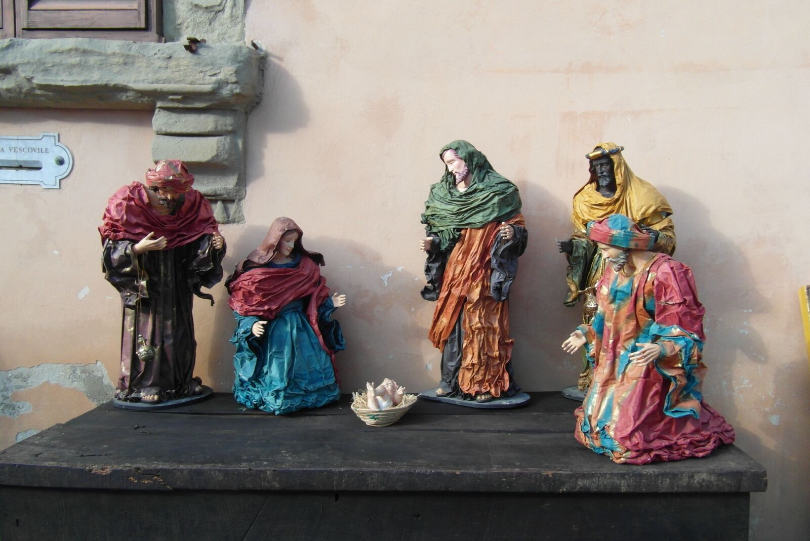 Samsung WB750 sample photo. Christmas, the crib, flea photography