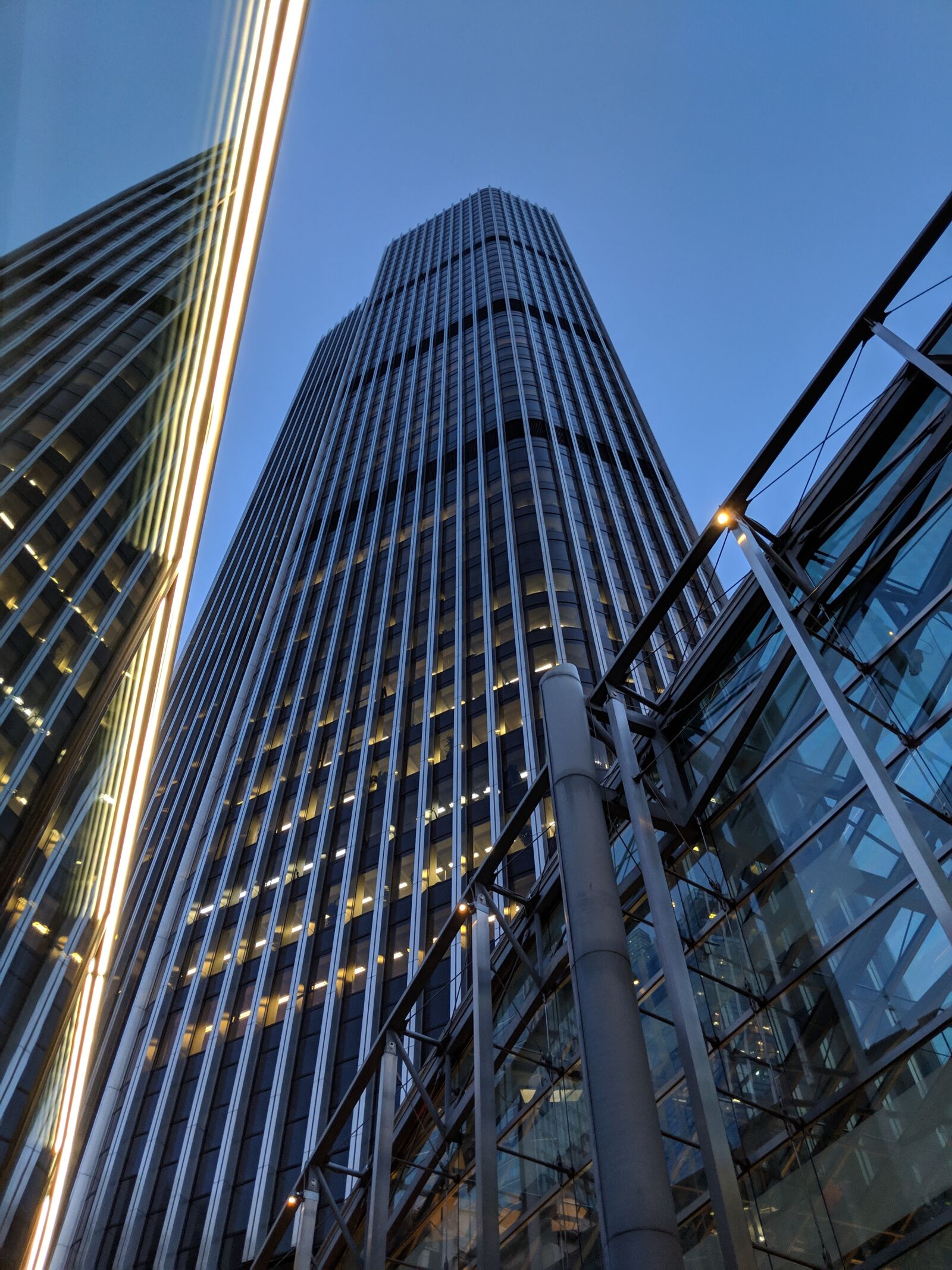 Google Pixel 2 sample photo. London, city, towers photography