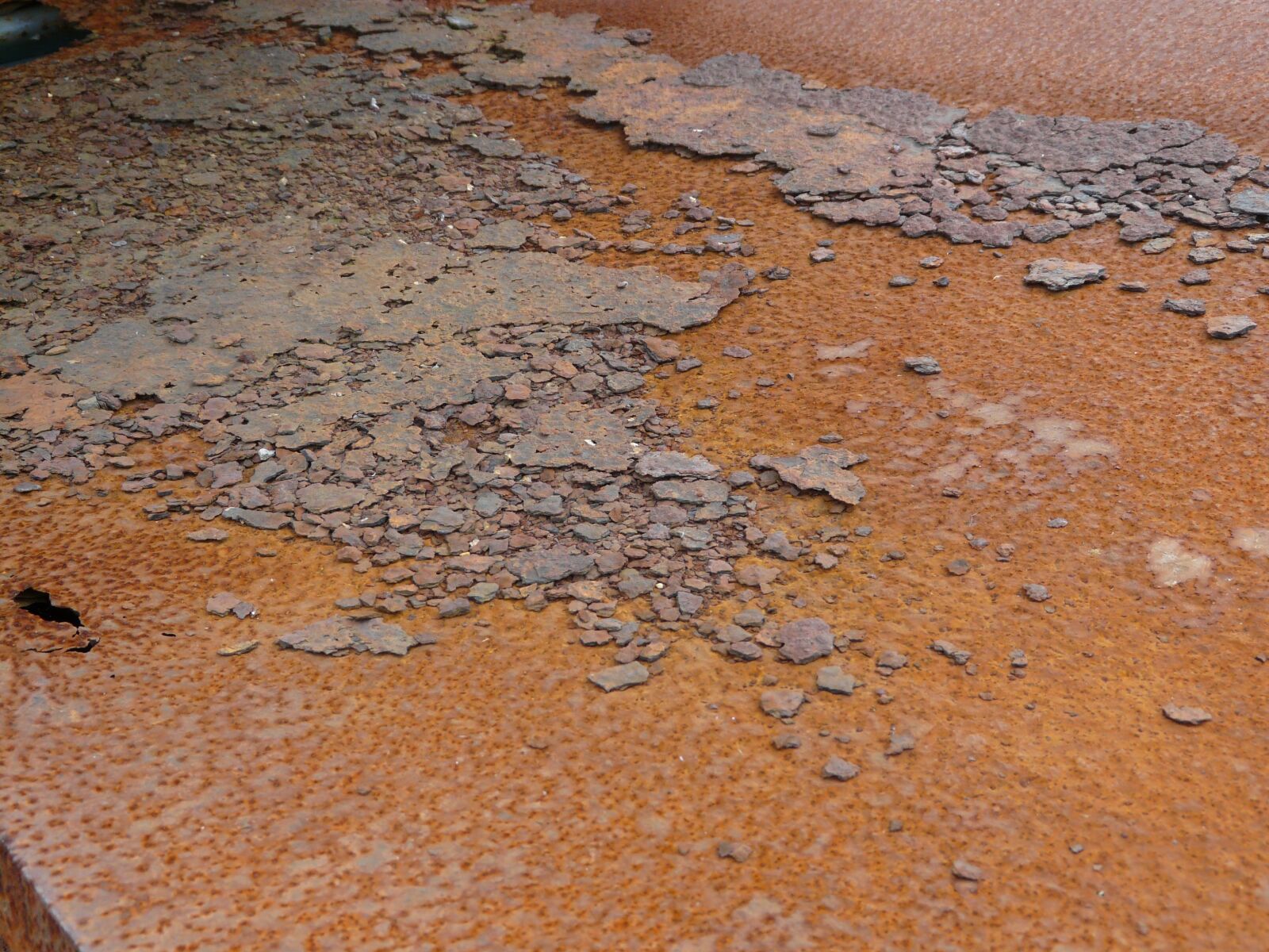 Panasonic DMC-FZ18 sample photo. Rust, red brown, iron photography
