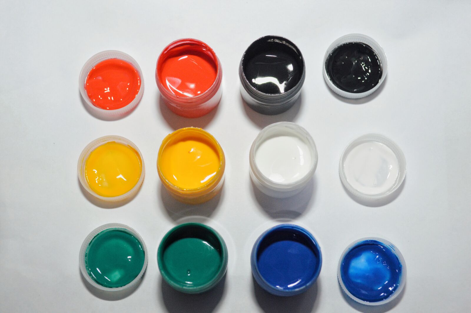 Nikon D3200 sample photo. Colors, paints, studio photography