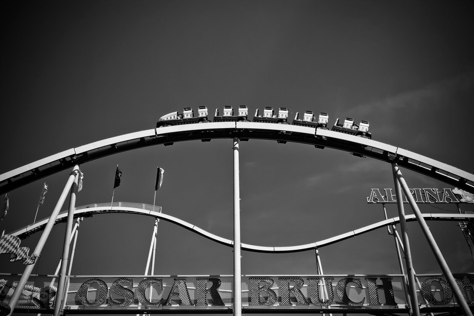 Olympus OM-D E-M10 sample photo. Fair, ride, folk festival photography