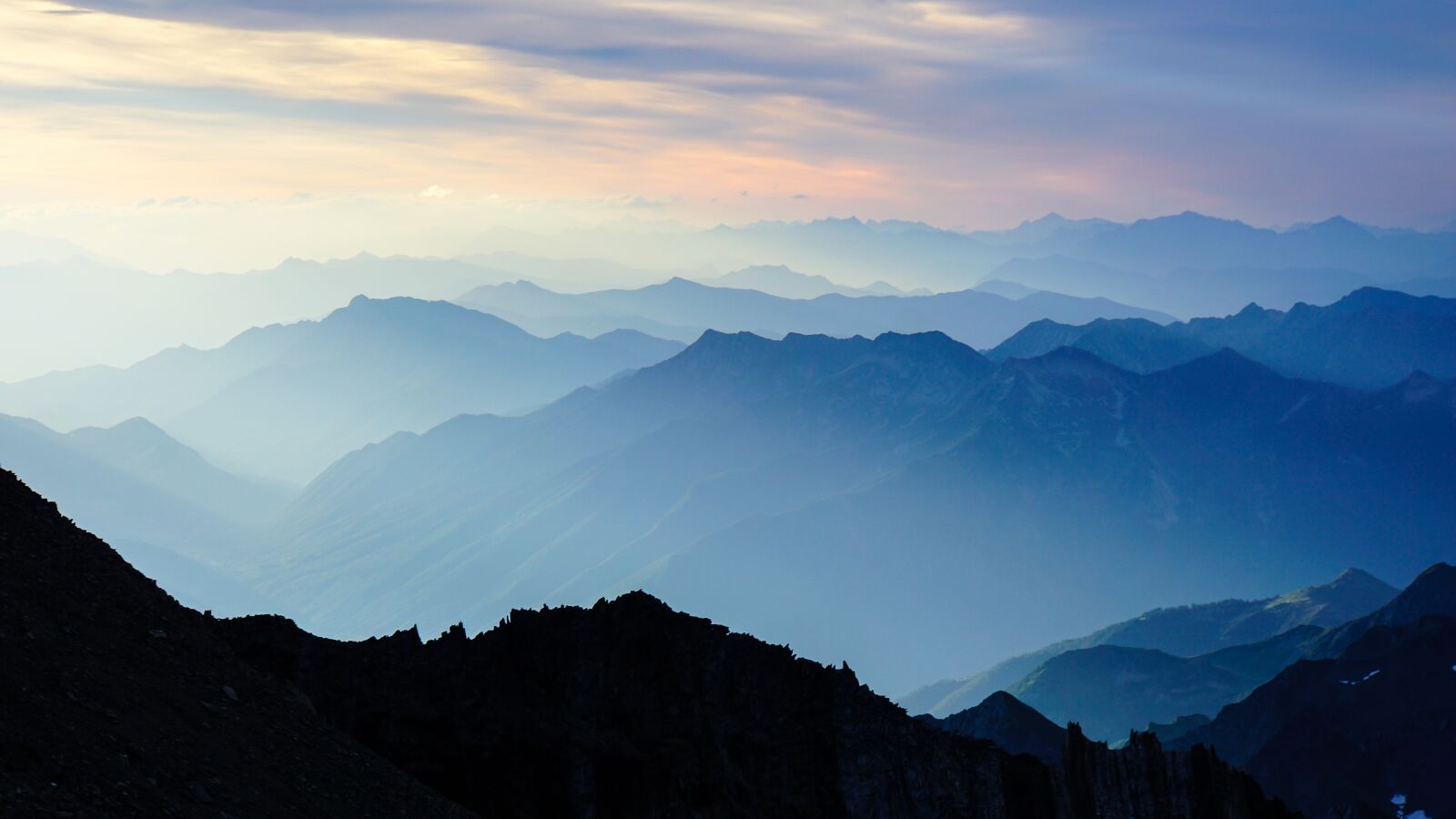 Sony E 18-200mm F3.5-6.3 OSS sample photo. Mountains, twilight, panorama photography