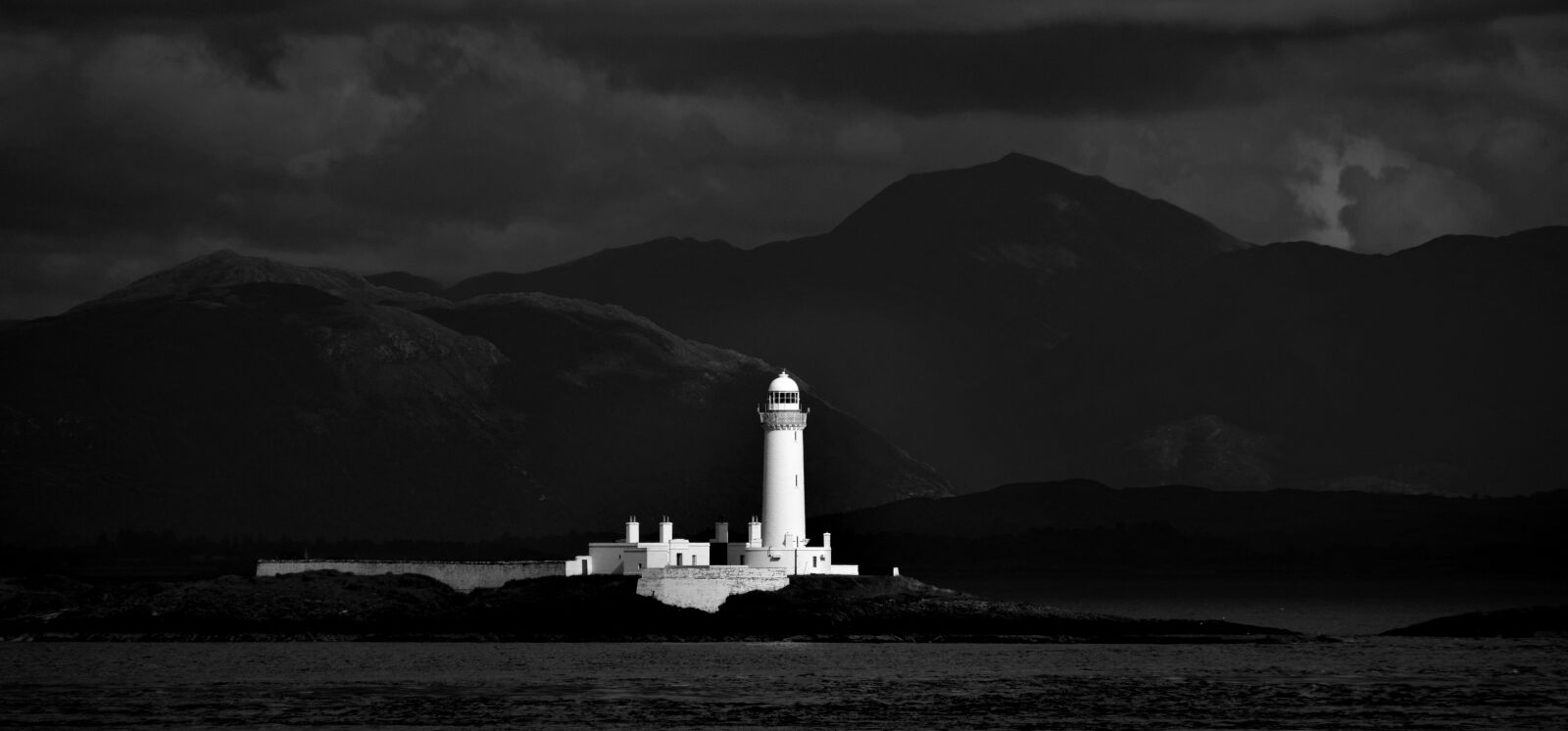 Nikon D5300 sample photo. Scotland, lighthouse, mull photography