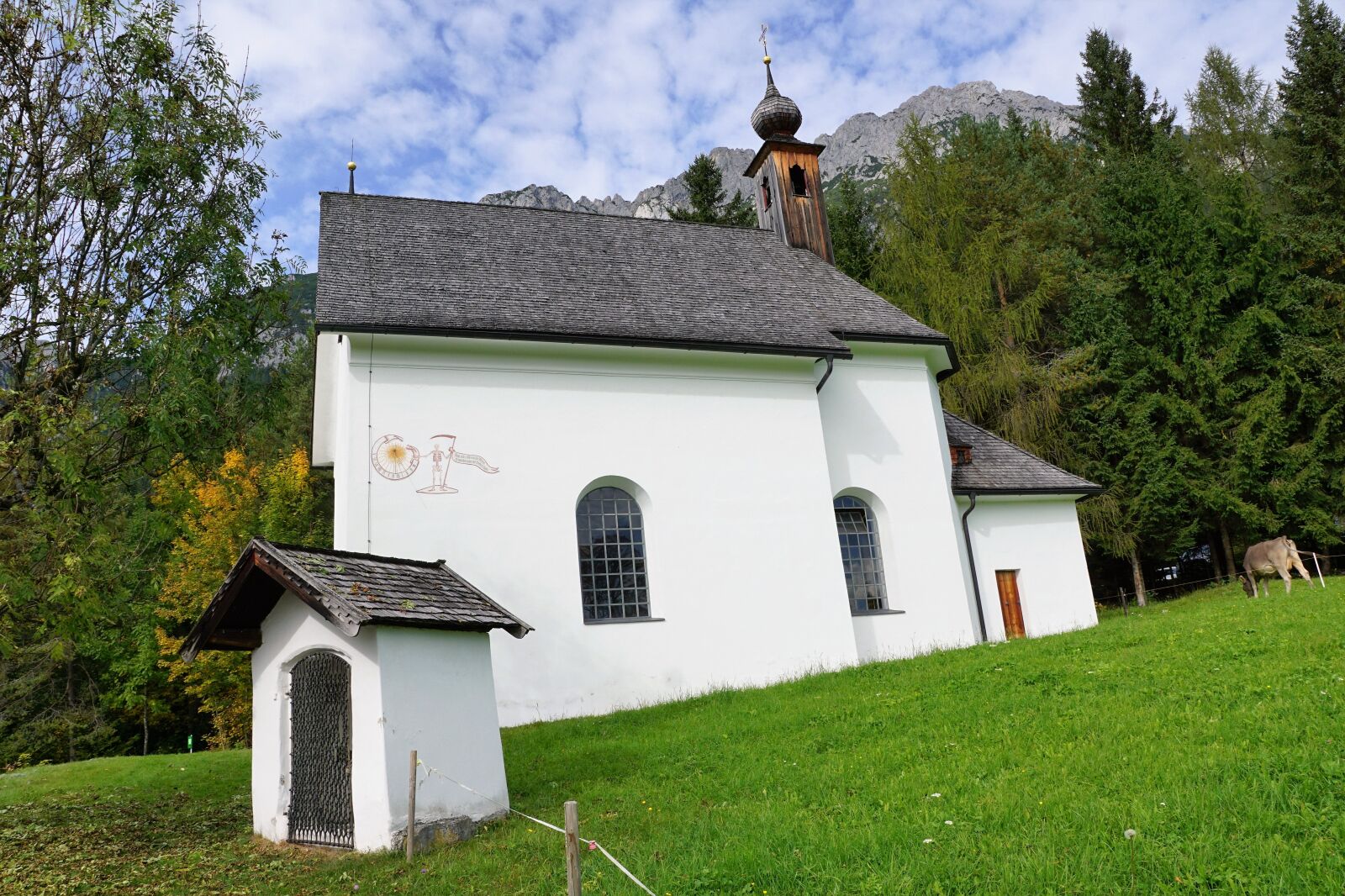 Sony ILCA-77M2 + Sony DT 16-50mm F2.8 SSM sample photo. B rnstatt chapel, chapel photography