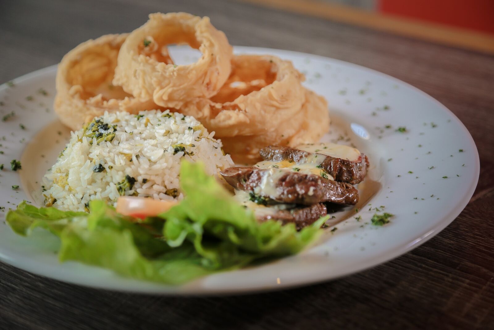 Canon EF 24-105mm F4L IS USM sample photo. Meal, sauce, restaurant photography