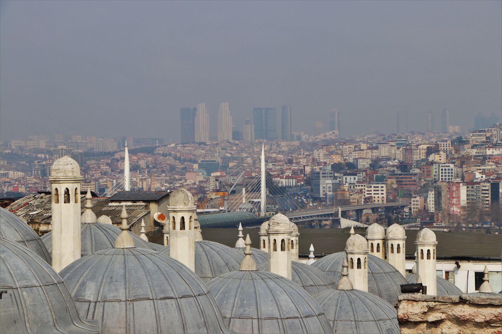 Canon EOS 77D (EOS 9000D / EOS 770D) + Canon EF-S 18-135mm F3.5-5.6 IS STM sample photo. Dome, istanbul, cami photography