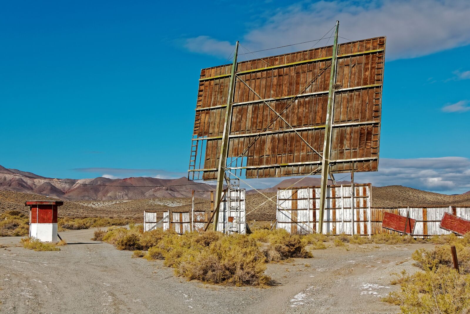 Nikon D50 sample photo. Yerington, nevada, usa photography
