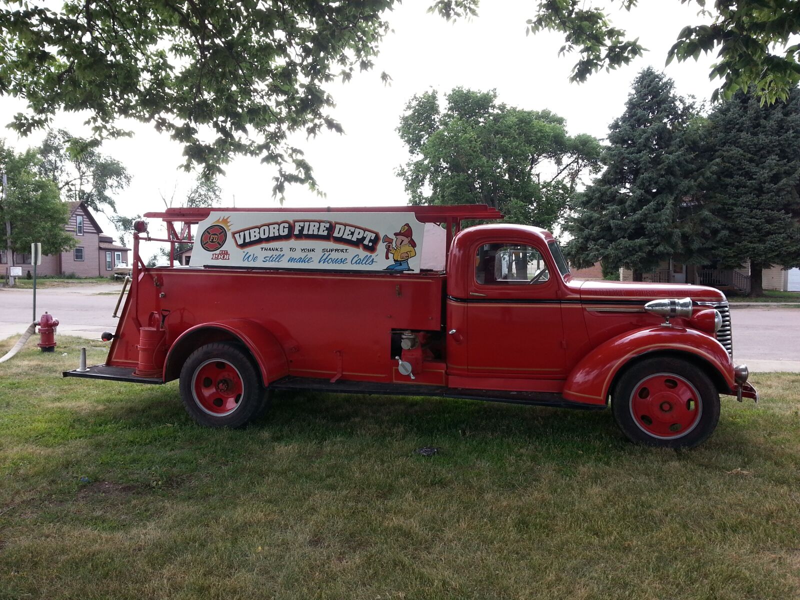 Samsung Galaxy Note2 sample photo. Fire department, fire truck photography