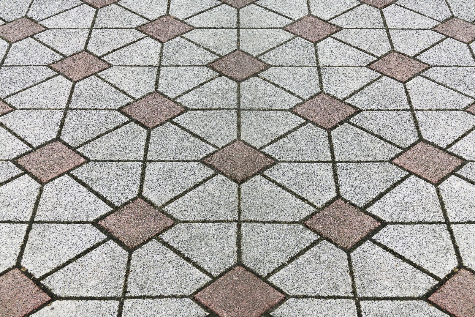 Panasonic Lumix DMC-FZ1000 sample photo. Patch, flooring, ornament photography