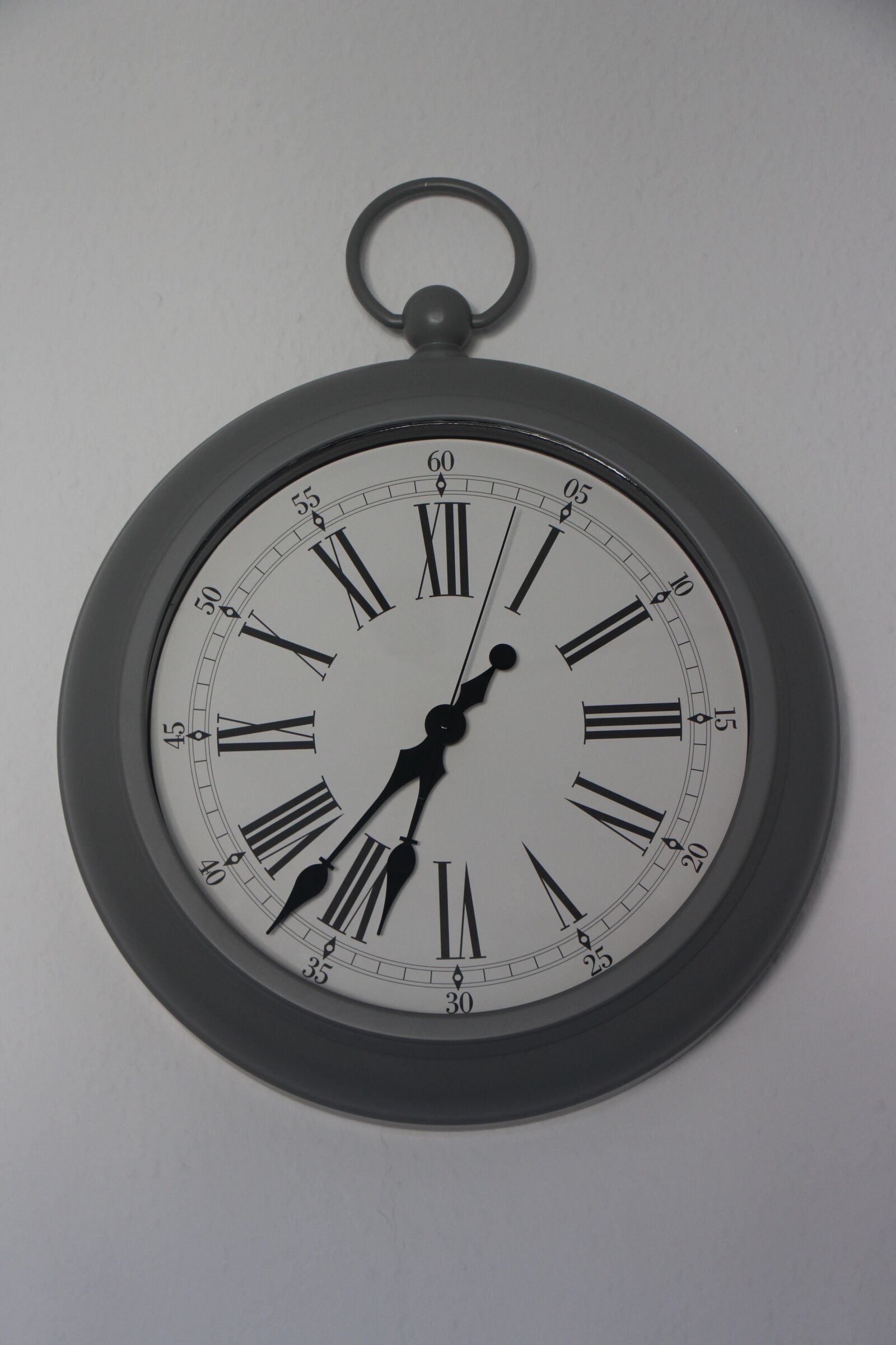Canon EOS 700D (EOS Rebel T5i / EOS Kiss X7i) sample photo. Clock, time of, vintage photography