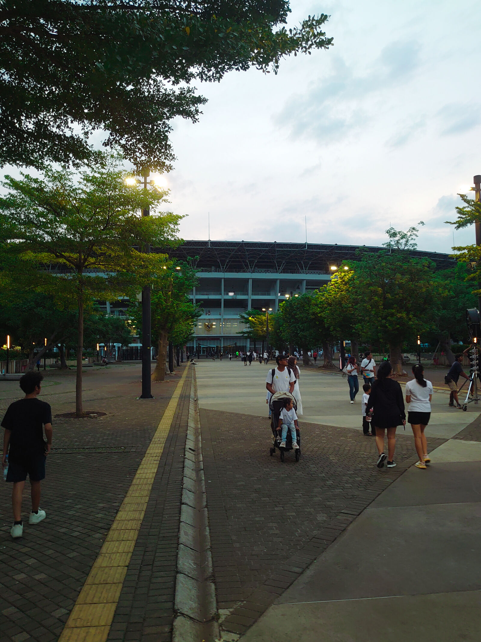 Sony J9210 sample photo. Gelora bung karno stadium photography